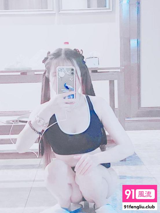 半套深喉小妖精